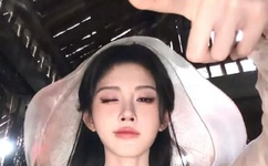 半夜发现外公趴在妈妈身上